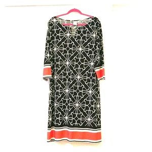 Mid length dress with geometric print